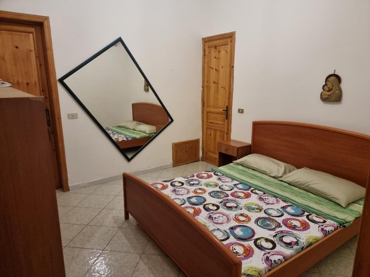 Ferienwohnung Abbronzatissima Capo dʼOrlando Exterior foto